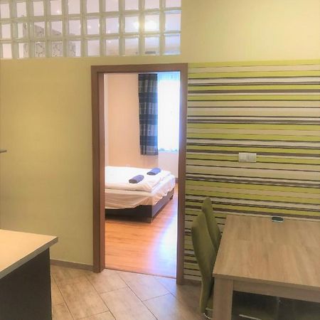 Corvin Square Apartment Budapest Kültér fotó